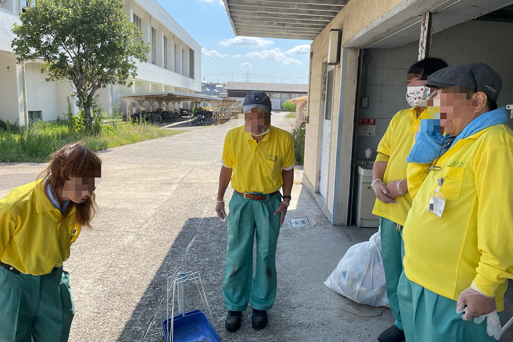 清掃作業の様子