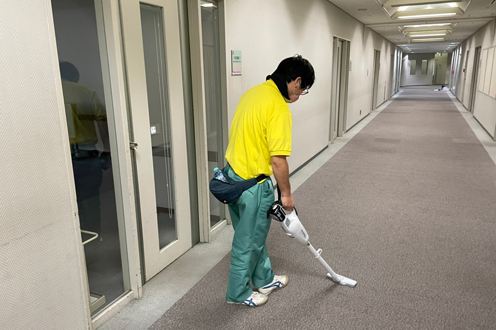 清掃作業の様子